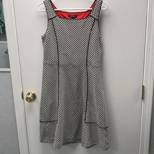 Adorable dress!